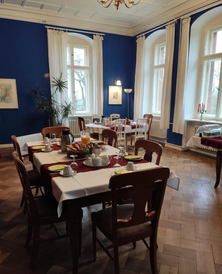 Herrenhaus Schmoelen Gbr Bennewitz Extérieur photo